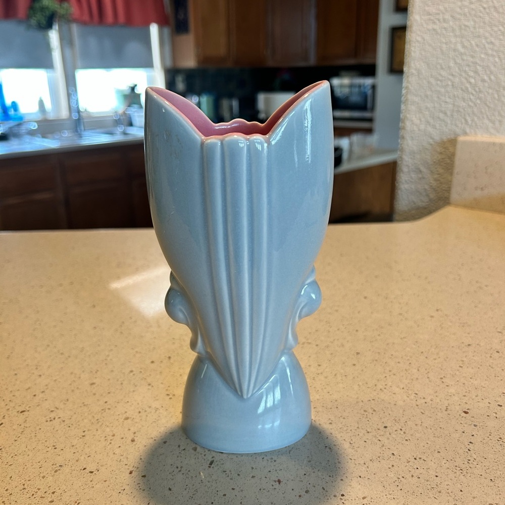 Red Wing Pottery #B1397 Elegant Blue and Pink Ceramic Vase
